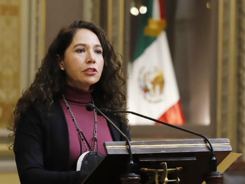 Sancionan a María Teresa Castro por desvío en Accendo Banco Puebla