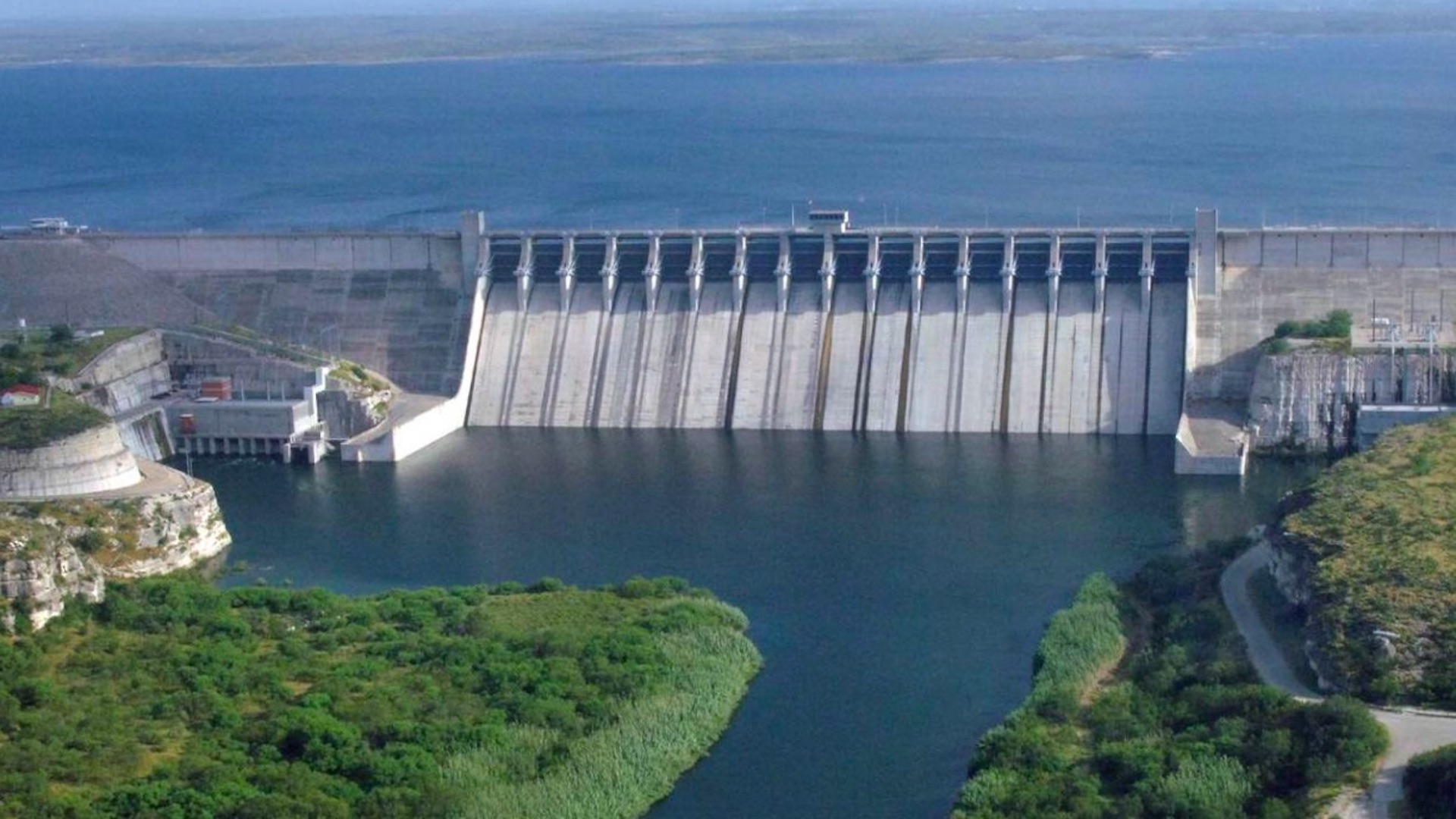 Sheinbaum confirma que México cumplirá entrega de agua a EU en 2025