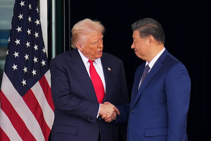 Tregua comercial entre Trump y Xi en APEC 2025: un año de pausa