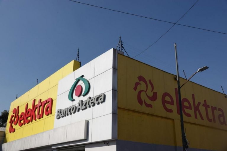 SCJN rechaza aplazamiento de juicios fiscales a TV Azteca y Elektra