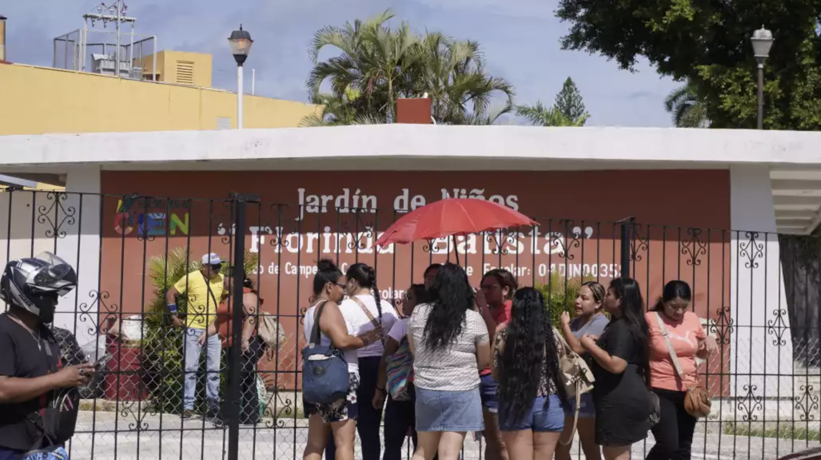 Madres en Campeche luchan por baños dignos en Jardín de Niños