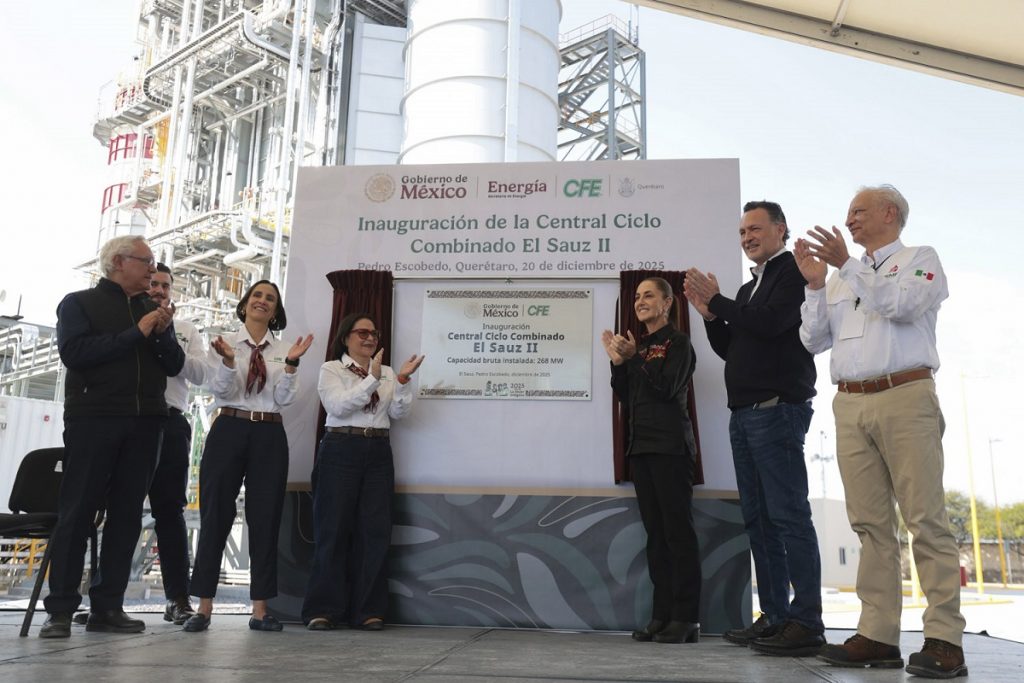 Sheinbaum anuncia aumento de 29 mil MW eléctricos y $45 mil mdd de inversión