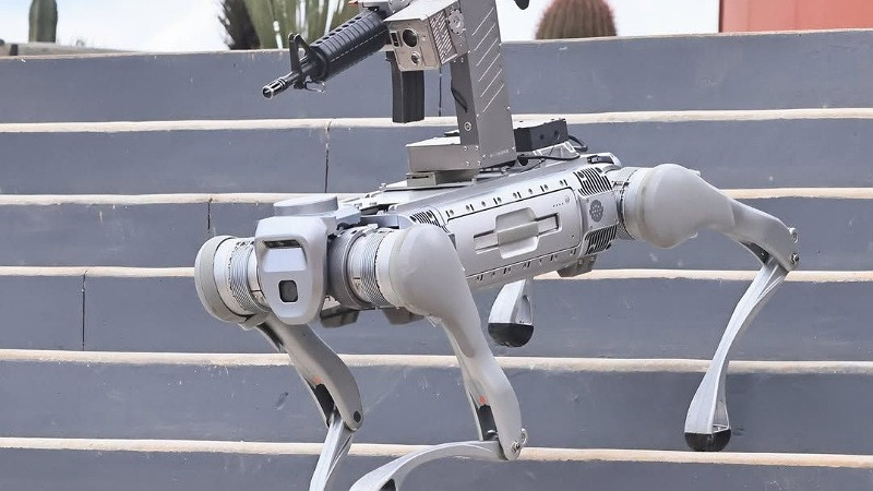 Zacatecas y Chiapas lideran modernización en seguridad con robots y drones