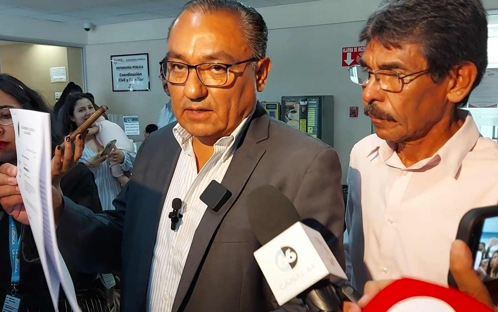 Condenan a 8 años de prisión por robo de 3 mdp de DESOM