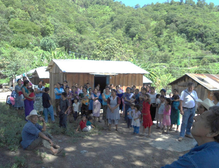 Protesta en Pantepec: comunidad defiende su tierra y ecosistema